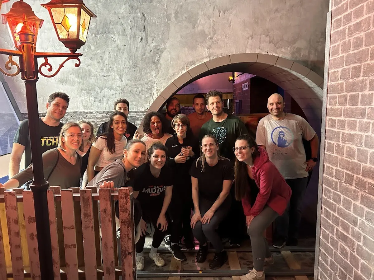 A group of players at LaseRed Etoy